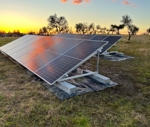 Paineis Fotovoltaicos com Baterias